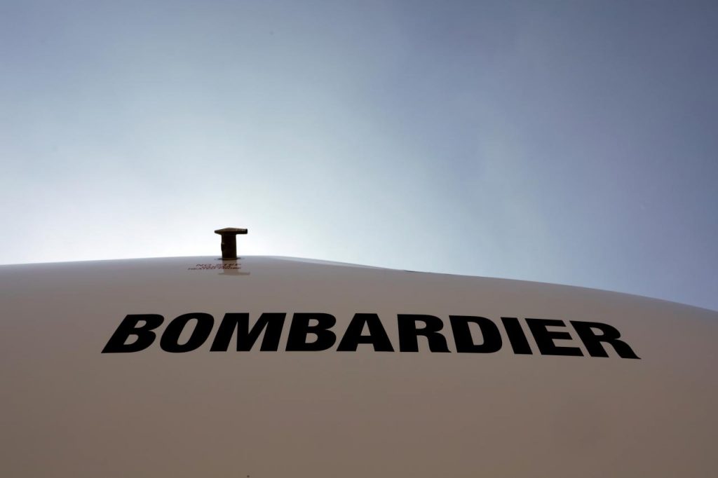 Bombardier to cut 5,000 jobs, shares dive on cash flow concerns