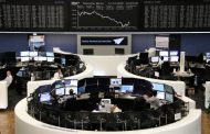 European shares dip in thin holiday trade