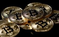 As bitcoin trading shifts shape, big money stays away